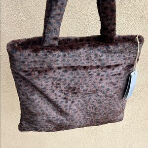 E|N Expressions NYC | Chocolate Brown Faux Fur Leopard Tote Bag